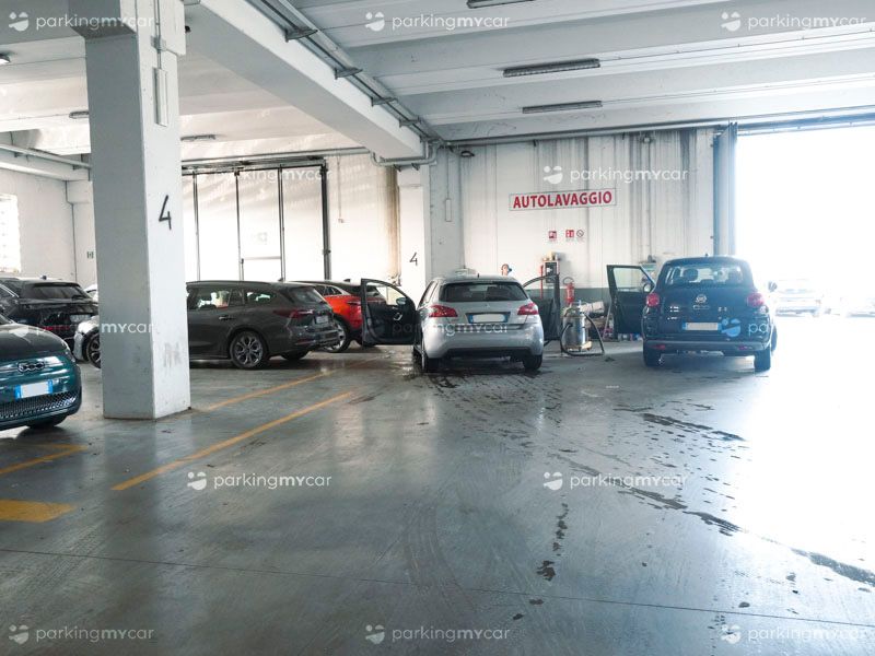 Italian Parking - Aeroporto Torino Parcheggi coperti Italian Parking - Aeroporto Torino