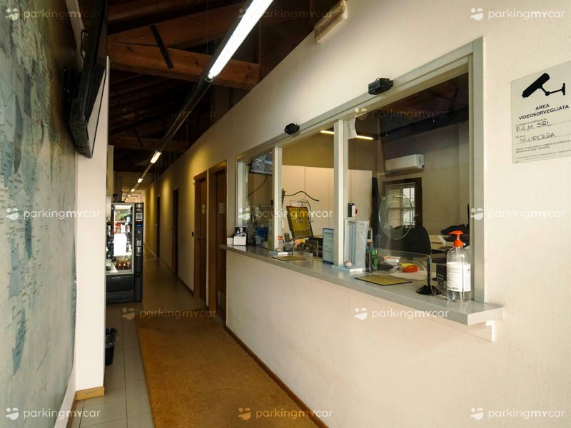 PAM Parcheggio - Aeroporto Malpensa Reception PAM Parcheggio - Aeroporto Malpensa