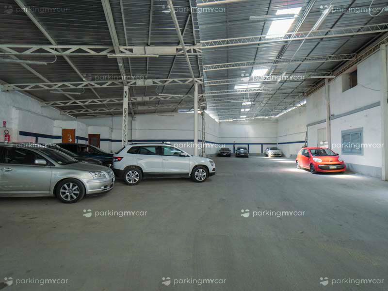 Garage Rinaldi - Porto Napoli Parcheggi coperti Garage Rinaldi - Porto Napoli