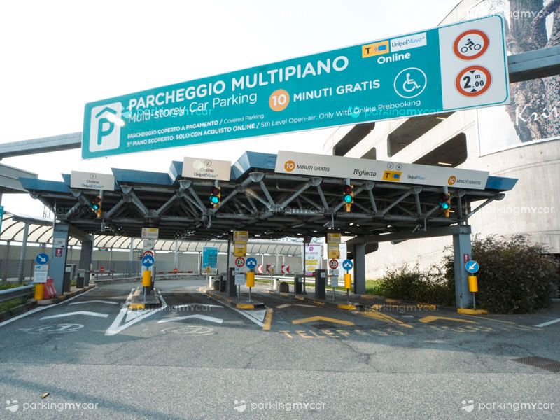 P-Multipiano Coperto - Aeroporto Torino Ingresso P-Multipiano Coperto - Aeroporto Torino