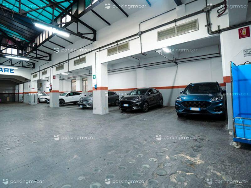 Muoviamo Palazzuolo - Stazione Santa Maria Novella stalli auto al coperto Muoviamo Palazzuolo - Stazione Santa Maria Novella