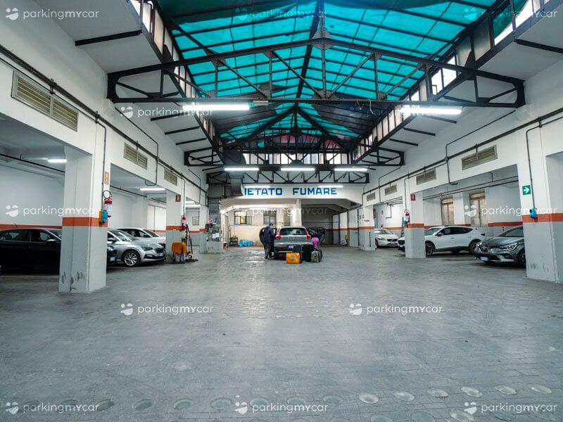 Muoviamo Palazzuolo - Stazione Santa Maria Novella posti auto al coperto MuoMuoviamo Palazzuolo - Stazione Santa Maria Novella