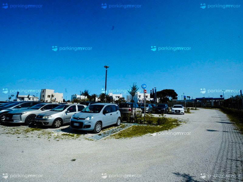 Quick Porto Bari Low Cost Parcheggi all'aperto Quick Porto Bari Low Cost