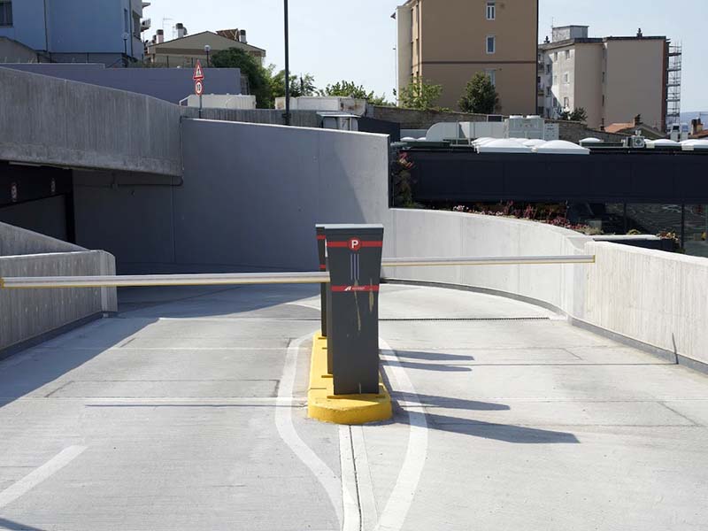 Parking Maddalena - Trieste centro città Via di accesso Parking Maddalena - Trieste centro città