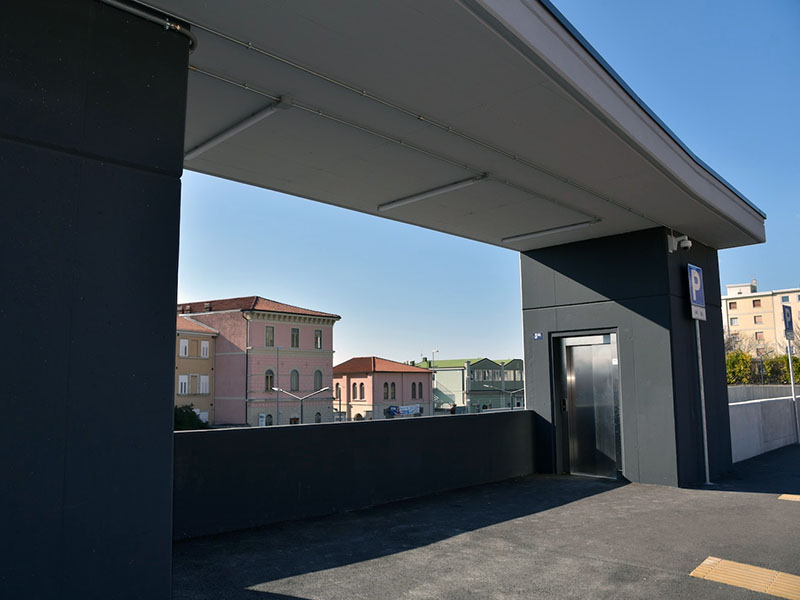 Parking Maddalena - Trieste centro città Ascensore Parking Maddalena - Trieste centro città