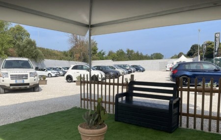 Motors Car Rental - Porto Bari Reception Motors Car Rental - Porto Bari